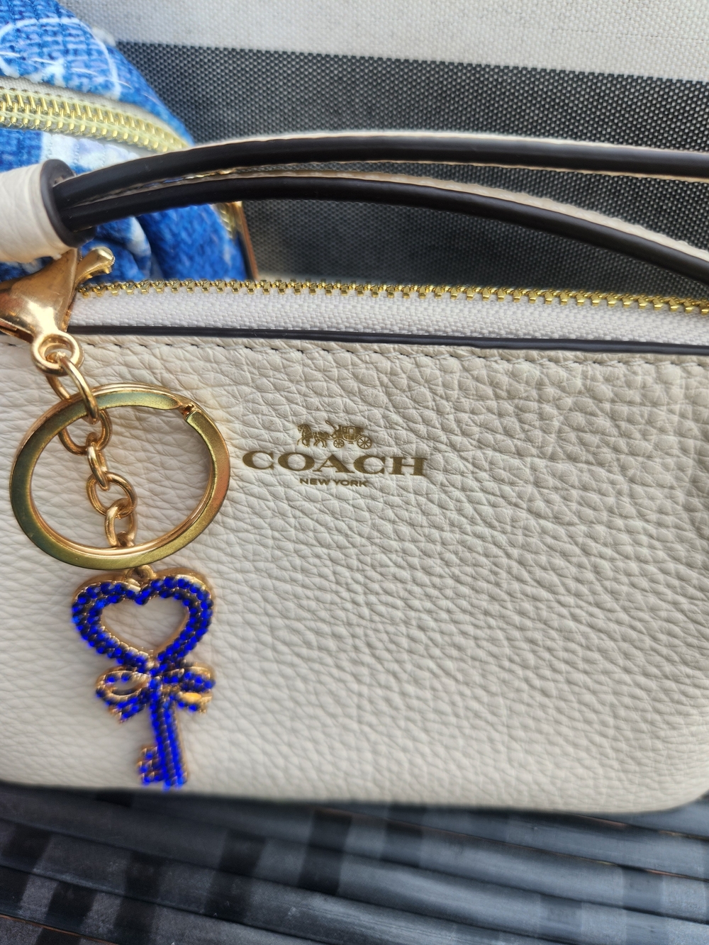 4th Of July COACH Cream Leather Wristlet Bundle NWT - Picture 2 of 13